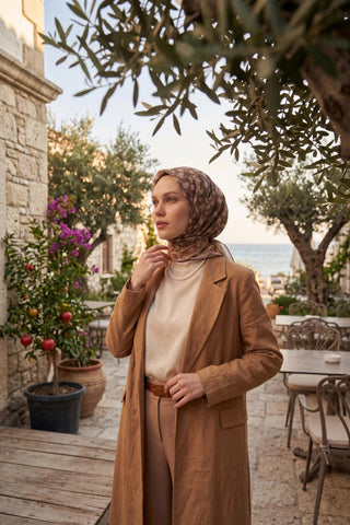 Soft Eşarp Yaprak Desen Mocha Mousse 90x90 - Soft Eşarp - | Silk Home