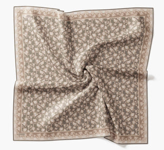 Soft Eşarp Yaprak Desen Mocha Mousse 90x90 - Soft Eşarp - | Silk Home