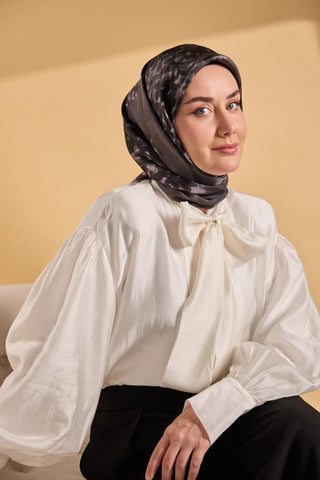 Twill İpek Bloom Eşarp Siyah 90x90 - Twill İpek Eşarp - | Silk Home