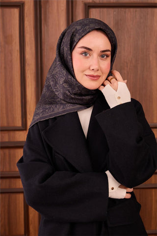 Twill İpek Eşarp Koyu Yeşil Çiçek Desenli Tok Duruşlu Kaymaz 90X90