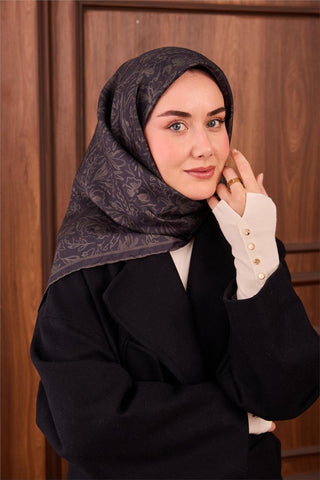 Twill İpek Eşarp Koyu Yeşil Çiçek Desenli Tok Duruşlu Kaymaz 90X90