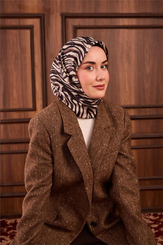 Twill İpek Eşarp Taş Vizon Geometrik Desenli Tok Duruşlu 90X90