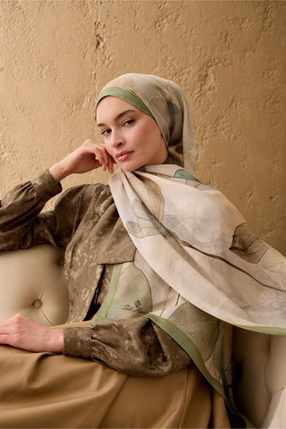 Polyester Velina Şal Pastel Yeşil Haki Kahve Turuncu Mavi Desenli İpeksi Dokulu
                Hafif Yapılı 70X190