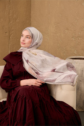 Polyester Velina Şal Gri-Gümüş Mor Yeşil Geçişli İpeksi Dokulu Hafif Yapılı
                70X190