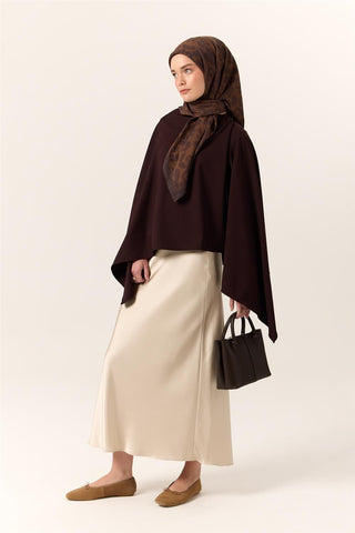 Viscose Blend Velora Scarf, Dark Coffee-Brown Pattern, Soft Texture, Firm Structure, 90x90 cm.