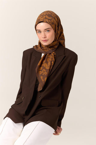 Viscose Blend Velora Scarf, Dark Brown-Tan Patterned, Soft Texture, Firm Structure, 90x90 cm.