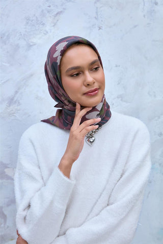 Viskon Velora Eşarp Mürdüm-Gül Kurusu-Petrol Mavi Desenli Kaymaz Dokulu Tok Duruşlu 90X90 - Velora Eşarp - | Silk Home
