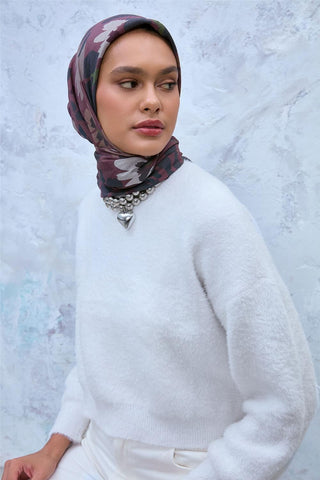 Viskon Velora Eşarp Mürdüm-Gül Kurusu-Petrol Mavi Desenli Kaymaz Dokulu Tok Duruşlu 90X90 - Velora Eşarp - | Silk Home