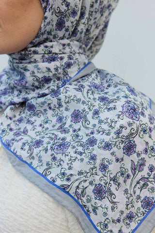 Velora Eşarp Modern Flora Gümüş 90x90 - Velora Eşarp - | Silk Home