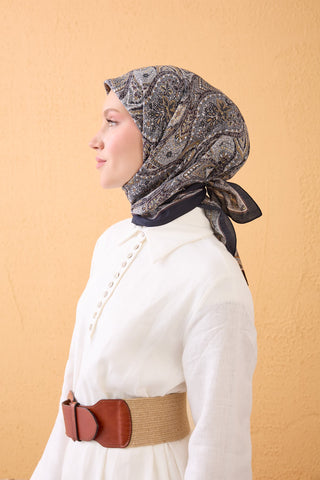 Velora Scarf Vintage Paisley Black