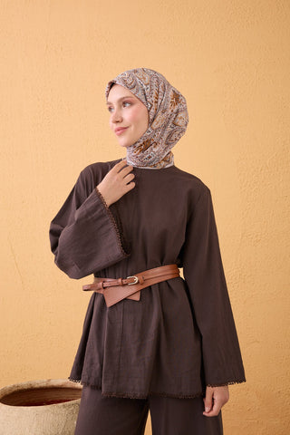 Velora Scarf Vintage Paisley Tan