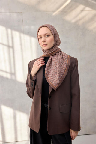 Viscose Velora Scarf, Powder Pink, Mink, Clover Pattern, Firm Structure, 90x90 cm.