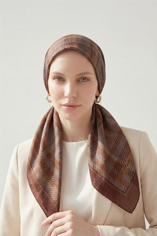 Viscose Velora Scarf, Four Seasons, Plaid Pattern, Coffee/Burgundy, 90x90 cm 
