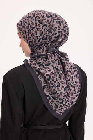 Viskon Velora Eşarp Dört Mevsim Leopar Desen Acı Kahve 90X90 - Velora Eşarp - | Silk Home