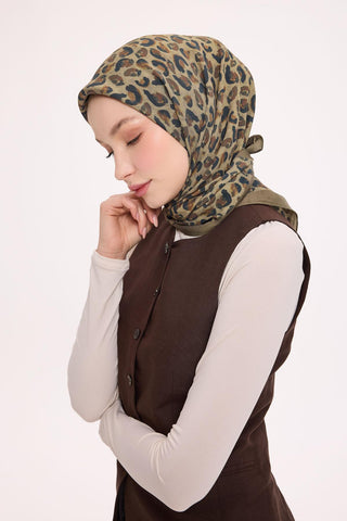 Viscose Velora Scarf, Four Seasons Kilim Pattern, Light Gray, 90x90 cm 