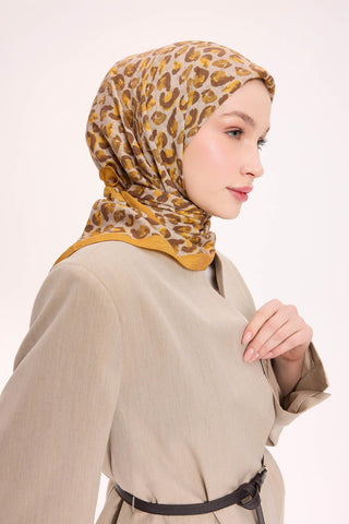Viscose Velora Scarf, Four Seasons Kilim Pattern, Light Gray, 90x90 cm 