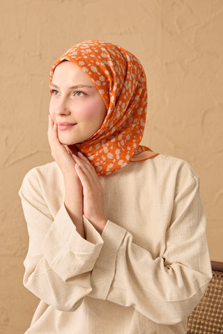 Yaz Esintisi Ditsy Floral Koyu Turuncu