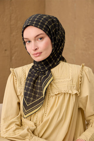 Pamuk-Flos Eşarp Soluk Siyah-Butter Yellow Desenli Tok Duruşlu 90X90